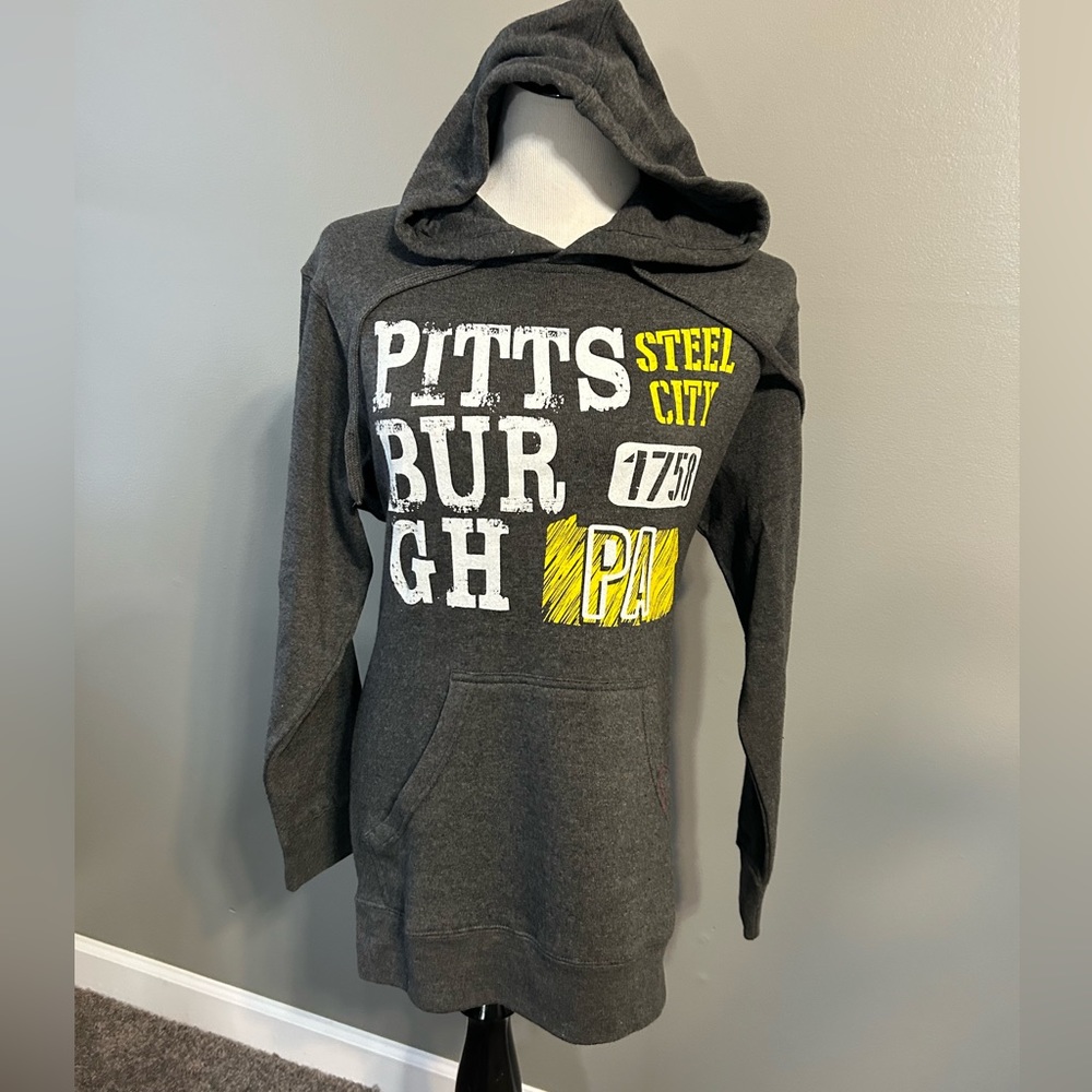 Pittsburgh Steelers charcoal, gray small hoodie new‎ with tags